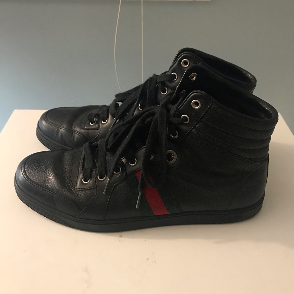 Men’s gucci leather high tops